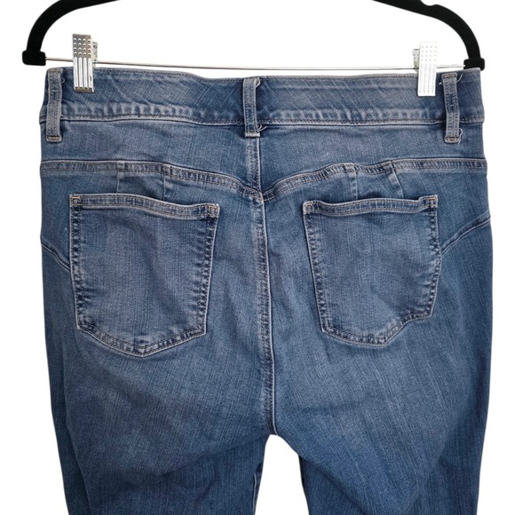 Torrid Bombshell High Rise Flare Jean - Picture 6 of 9